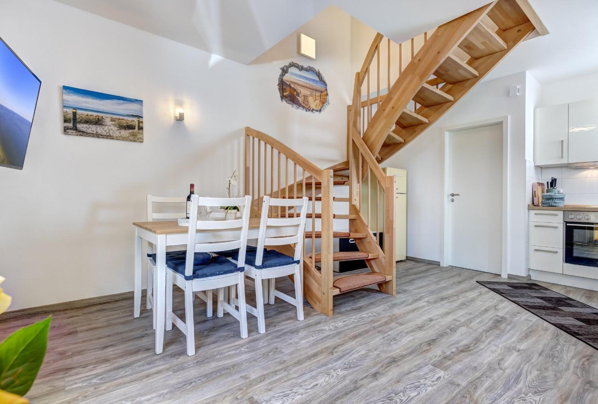 Haus Strandkoerv Mit Fass-Sauna Loddin Ngoại thất bức ảnh